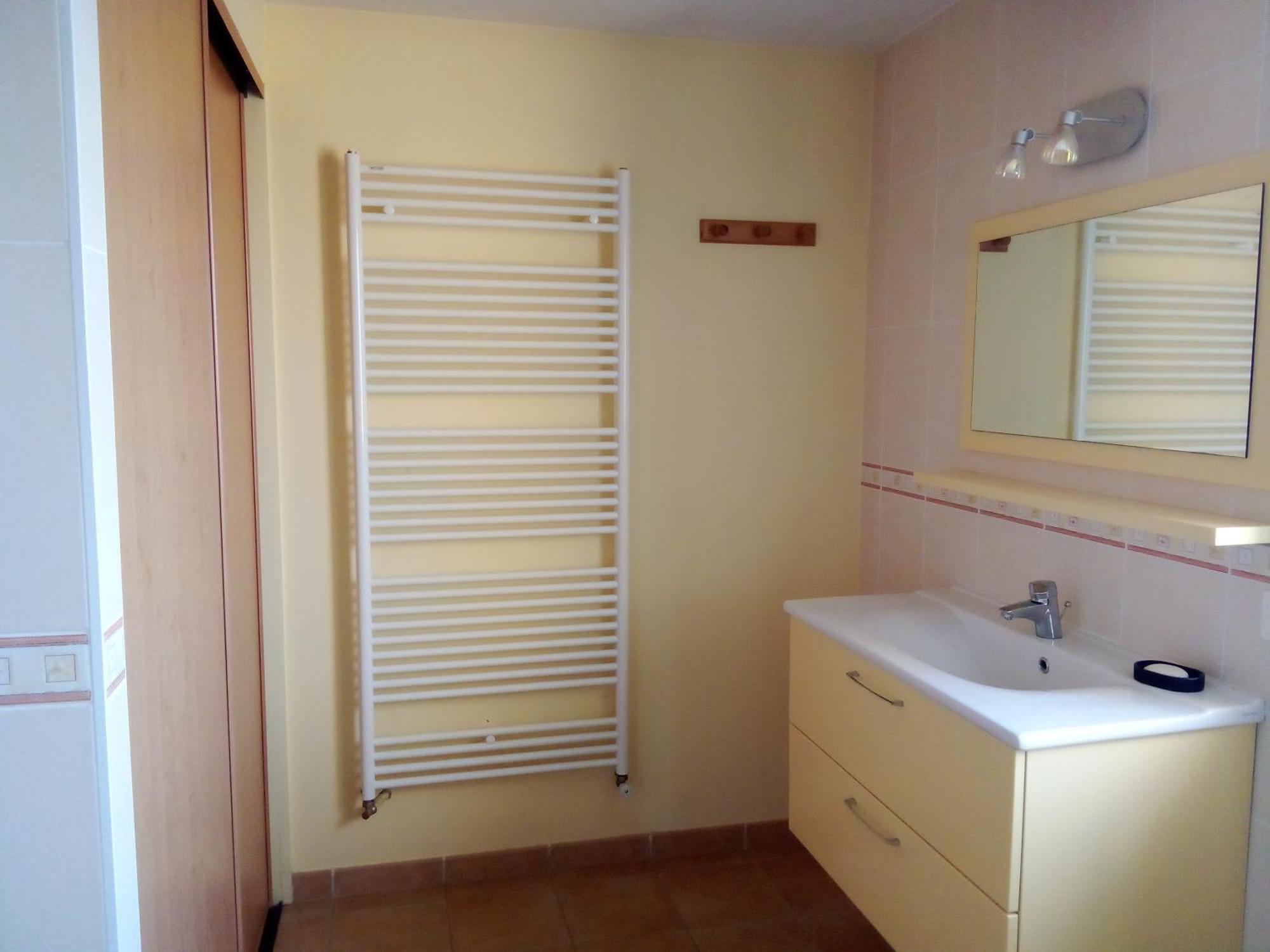 Chez Steph Apartment Saint-Germain-Nuelles Exterior photo
